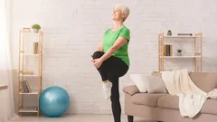 Jalkojen heikkous ei anna armoa: näin herätät lihakset helposti uudelleen 50 ikävuoden jälkeen