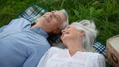 Elämä yli 60-vuotiaana ilman pelkoa: Tottumukset, joista kannattaa luopua, jotta voit alkaa elää täysillä