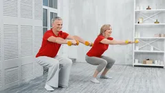 Kyykkytesti yli 50-vuotiaille: tämä toistomäärä kertoo, kuinka hyvässä kunnossa olet