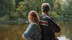 11 asiaa, joita naiset pitävät normaaleina – mutta jotka paljastavat ongelmia isäsuhteessa