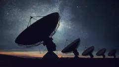 Universumi järkkyi: salaperäisiä signaaleja syvästä avaruudesta – viesti avaruusolennoilta?