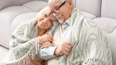 Ikää uhmaavat seniorit: 8 tapaa pitää keho vahvana ja mielen terävänä