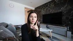 Älä koskaan jätä tätä kodinkonetta kytkettynä pistorasiaan – se voi johtaa seuraaviin seurauksiin